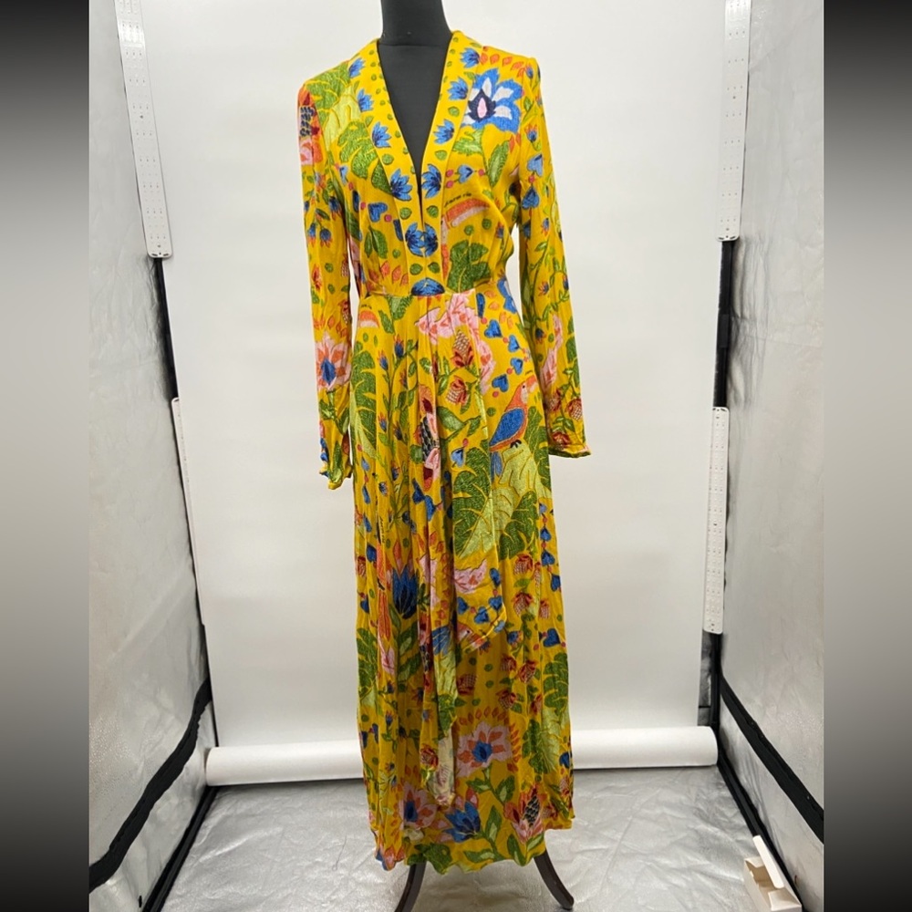 NWOT FARM Rio Summer Garden Maxi Yellow Plunging V-neck Long Sleeves dress Sz L - Picture 4 of 16